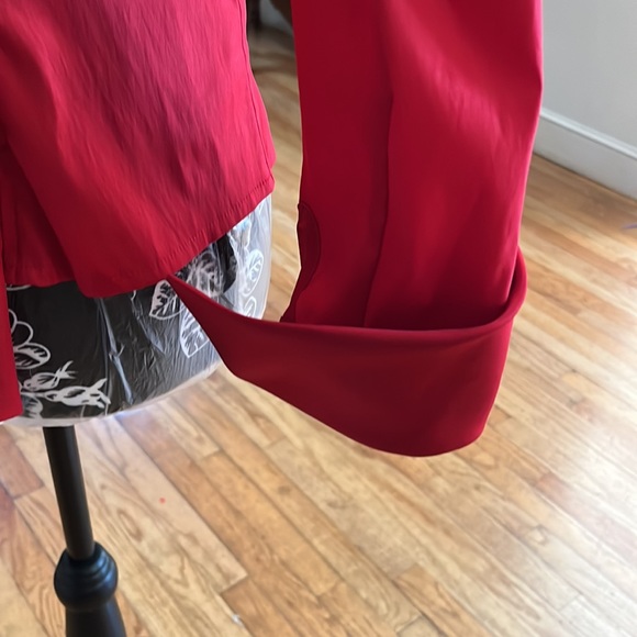 Alex Evening size 14 Red faux wrap top French cuffs Rhinestone detail - Picture 5 of 13